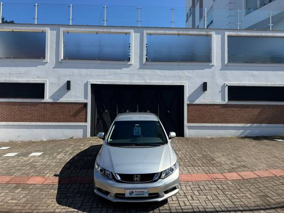 HONDA CIVIC 2.0 LXR 16V FLEX 4P AUTOMÁTICO